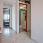 Es * Fažana