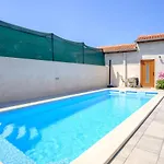 Apartamento Es Fažana